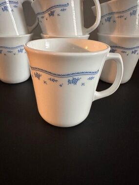7 x Corelle Morning Blue Mugs, Corning Ware, Floral Border Detail